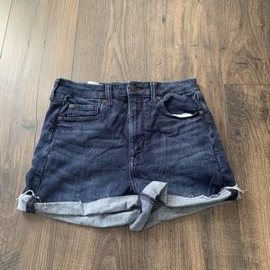 AE Curvy Super Hi-Rise Shortie Size 6
